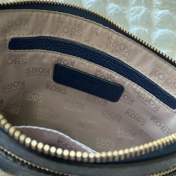 Michael Kors Navy Mini Bag - Picture 7 of 14